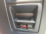 ETC車載器もビルトインタイプで取り付けられておりますので、高速道路の料金所をストレスなく通過して頂けます♪最近ではマストのアイテムですね!