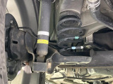 お車を安心してお乗りいただく為には、足回りの定期点検が欠かせません。サービスサポート(有償保証)では無料点検もご提供しており、安心のカーライフをお過ごしいただけるサポート体制が整っています。