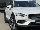 ◆ヘッドライト/VOLVOの代名詞ともいえるTシェイプのライトは、北欧神話のトールハンマーをイメージした意匠です