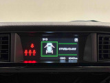 4.2インチの高精細な液晶に,ウオーニングやメンテナンスなどの運転情報を表示してくれるTFTカラーマルチインフォメーションディスプレイ。