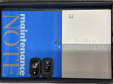 スマートキーは鍵をバッグに入れたままでもドアロックの開閉やエンジンのON・OFFができます。夜間や雨の日も鍵を探さなくて良いので便利です。