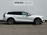◆サイド/流麗なプロポーションはVOLVO車の真骨頂。「美しいものと共にありたい」というオーナーの願いを満たします