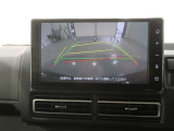 バックガイドモニターで、後方を確認しながら安心して駐車することができます。運転初心者も熟練者も必須の機能ですよ!