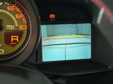 リアパーキングカメラ装備車でございます。