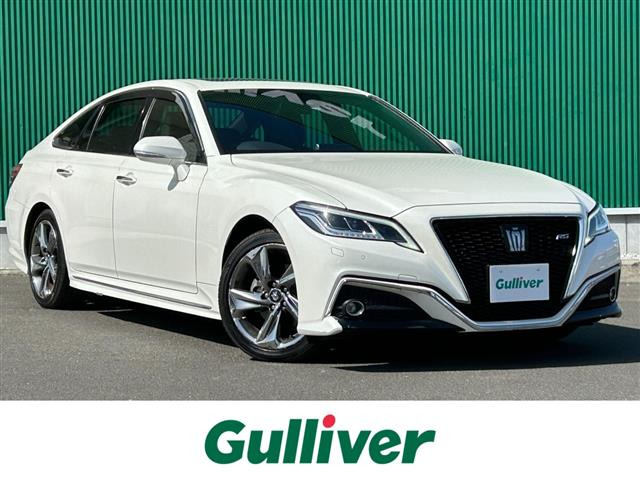 クラウン ハイブリッド 2.5 RS 本革シート サンルーフ