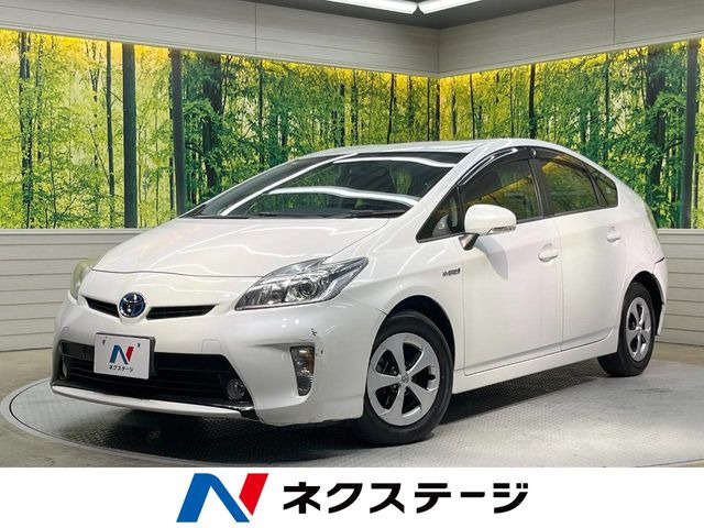 プリウス 1.8 S （DAA-ZVW30）