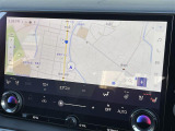【純正ナビ】専用設計で車内の雰囲気にマッチ!ナビ利用時のマップ表示は見やすく、いつものドライブがグッと楽しくなります!