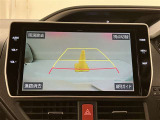 いまや必須装備「ナビゲーション」搭載!知らない場所にスイスイッとドライブ。もう、これなしではハンドルを握れませんね!でも運転中の操作は危険ですのでご注意ですね☆