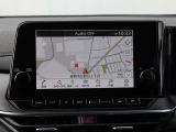 純正メモリーナビ装備です。