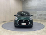 お車購入のポイントとなるフロントマスクです!かわいらしい目つきが印象的なデザインのヘッドランプです。