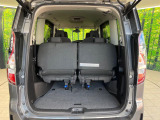 普段のお買い物や通勤、送迎等に十分な荷室スペースを確保しております。セカンドシートを倒すと、大きな荷物の積載も可能です♪