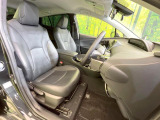 運転席シート廻りは使用感も少なく、良好な状態となっています。丁寧に使われていたことがよくわかりますね。