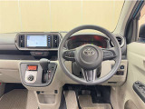 インテリアはベージュ色を基調としたおしゃれなデザインになっています。見通しの良いすっきりとした視界で運転もしやすいです。