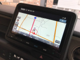 純正ナビが搭載されています。初めての道も安心ですね。Bluetooth接続可能!