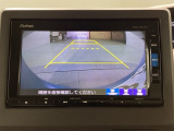 バックをするとき自動でリアの様子が映る『リアカメラ』付き! 画面で確認しながらバックが出来るので駐車の時も安心です。