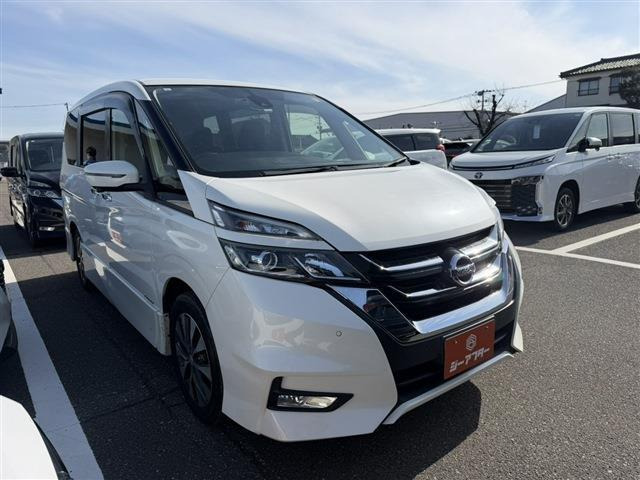 セレナ 2.0 ハイウェイスター VセレクションII 禁煙車 純正9インチナビ 後席モニター