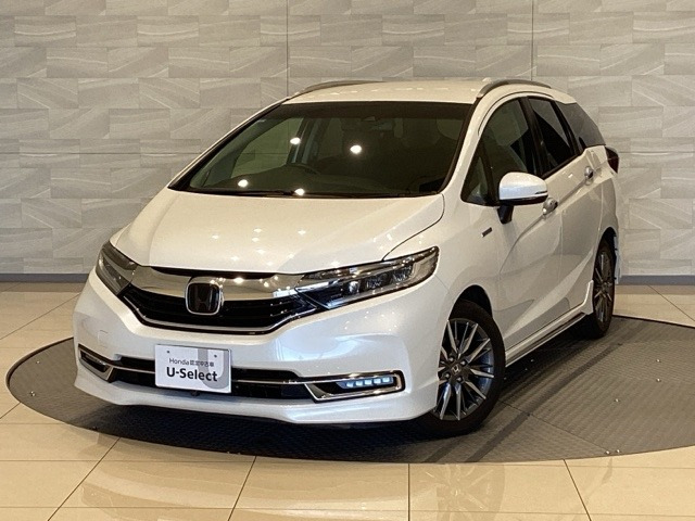 シャトル 1.5 ハイブリッド Z ホンダセンシング 