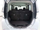 広々としたラゲージスペースを備えています。大きなものや長さのある荷物もしっかりと積み込めます。