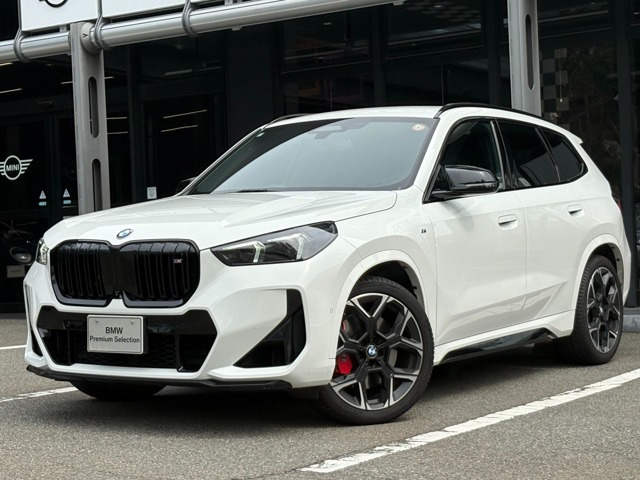 X1M35i xドライブ DCT 4WD