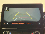 バックガイドモニターで、後方を確認しながら安心して駐車することができます。運転初心者も熟練者も必須の機能ですよ!