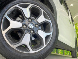 【純正15インチアルミホイール】外観にマッチした純正アルミホイールを装着しております。各種社外アルミホイールや、スタッドレスタイヤも取扱いしております。是非ご相談ください♪