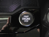エンジンスタートはワンタッチで操作可能です。