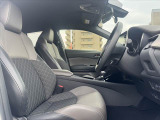 皆様のお車選びのお手伝いをさせてください★経験豊富なスタッフ一同、お問合せ・ご来店心よりお待ちしております。初めてのご相談も大歓迎でございます★