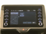 いまや必須装備「ナビゲーション」搭載!知らない場所にスイスイッとドライブ。もう、これなしではハンドルを握れませんね!でも運転中の操作は危険ですのでご注意ですね☆
