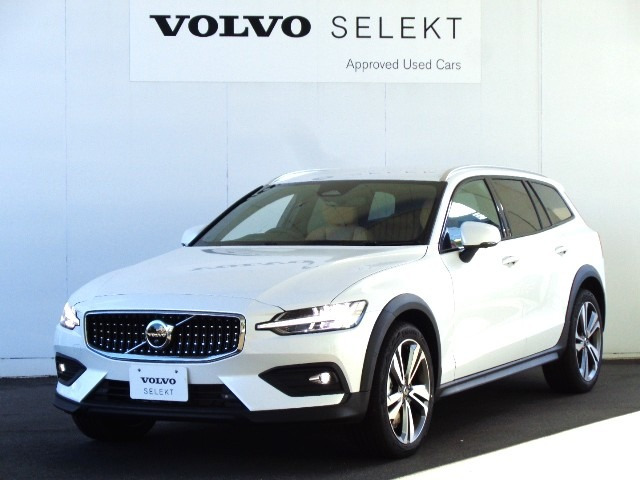 V60クロスカントリー ウルトラ B5 AWD 4WD 