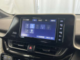 ブルートゥースに接続することにより、スマホに入ったお気に入りの音楽を車内で楽しむことができます♪あると本当に便利な機能になっています!
