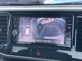 アラウンドビューモニター装備☆上から見たような画面で車庫入れも縦列駐車も安心です♪