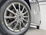 【14インチアルミホイール】外観にマッチしたアルミホイールを装着しております。各種アルミホイールや、スタッドレスタイヤも取扱いしております。是非ご相談ください♪