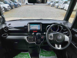 中古車をお選びいただく際に気になる走行距離や修復歴などに加えてキズ・凹みの有無・状態や消耗品の交換、今までの整備状況が &ldquo;ダイハツ認定中古車カルテ&rdquo;でわかります。