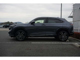 Honda SENSINGとは衝突を予測してブレーキをかけたり、前のクルマとちょうどいい距離でついていったりできる多彩な安心、快適機能を搭載した先進の安全運転支援システムです。