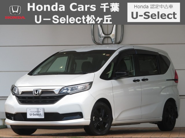 フリード+ 1.5 G ブラックスタイル