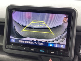 バックカメラも装備しております。車庫入れの苦手なお客様も安心!重宝してくれます!