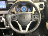 【ステアリングスイッチ】運転中、前方から目線をそらすことなく、オーディオ等の操作が可能な便利機能!安心&快適なドライブを演出してくれます♪