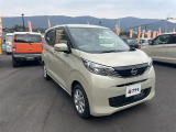 当社は佐賀県最大級の軽自動車専門店です!!届出済未使用車の販売はもちろんオールメーカーの新車販売・買取も行っております。皆様のご来店、心よりお待ちしております。