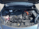 エンジンルームの画像です。店舗にて現車の確認もいただけますので、お電話で在庫のご確認の上是非ご来店くださいませ!!!ワクワクするクルマ選びをご提案します!