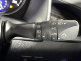 【オートライト(AUTO)】外の明るさをシステムが感知して、自動でヘッドライトが点灯します!ヘッドライトをつけ忘れを防ぐ便利機能です。////