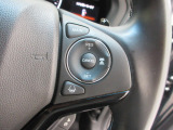 Hondaセンシングの機能のひとつ、アダプティブクルーズコントロール付!アクセルから足を離しても設定したスピードと前車との車間を保ち走行してくれます!車線維持もアシスト☆高速道路で疲労軽減ですね☆