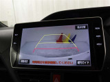 バックモニター付きで駐車も安心ですね♪