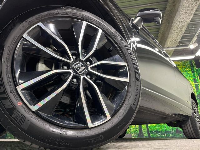ホンダ ヴェゼル 1.5 e:HEV Z の中古車詳細 (27,785km, クリスタル