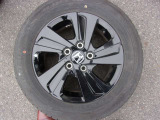 純正アルミ夏タイヤ別途あ付きます。