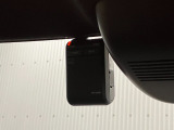 純正ドライブレコーダーを装着しています♪高画質、高機能で、毎日の運転に安心をプラスします!しっかり、録画できるマストアイテムです♪