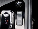 SPORT、ECO、NORMALの3種類のドライブモードを設定!オートブレーキホールド!ブレーキペダルから足を離しても自動的にブレーキ力が保持されるので、信号待ちなどで便利です!