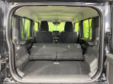 普段のお買い物や通勤、送迎等に十分な荷室スペースを確保しております。セカンドシートを倒すと、大きな荷物の積載も可能です♪