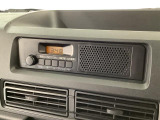 【ラジオデッキ】AM/FM対応!ラジオを聴きながら、運転中もリラックス♪