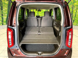 後席を格納すると、これだけの広さが!シーンに合わせたシートアレンジで、大きな荷物も積むことが出来ます♪