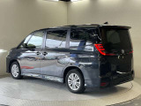 人気の車種が勢ぞろい!各メーカー 最新人気車がラインナップ!見て触って選べる展示場です!